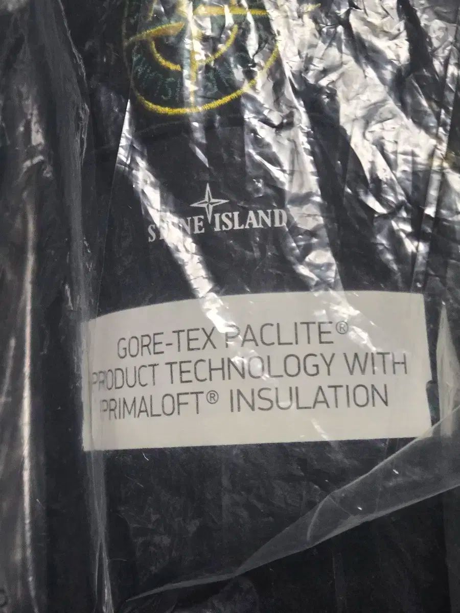 プリマロフト ブラック