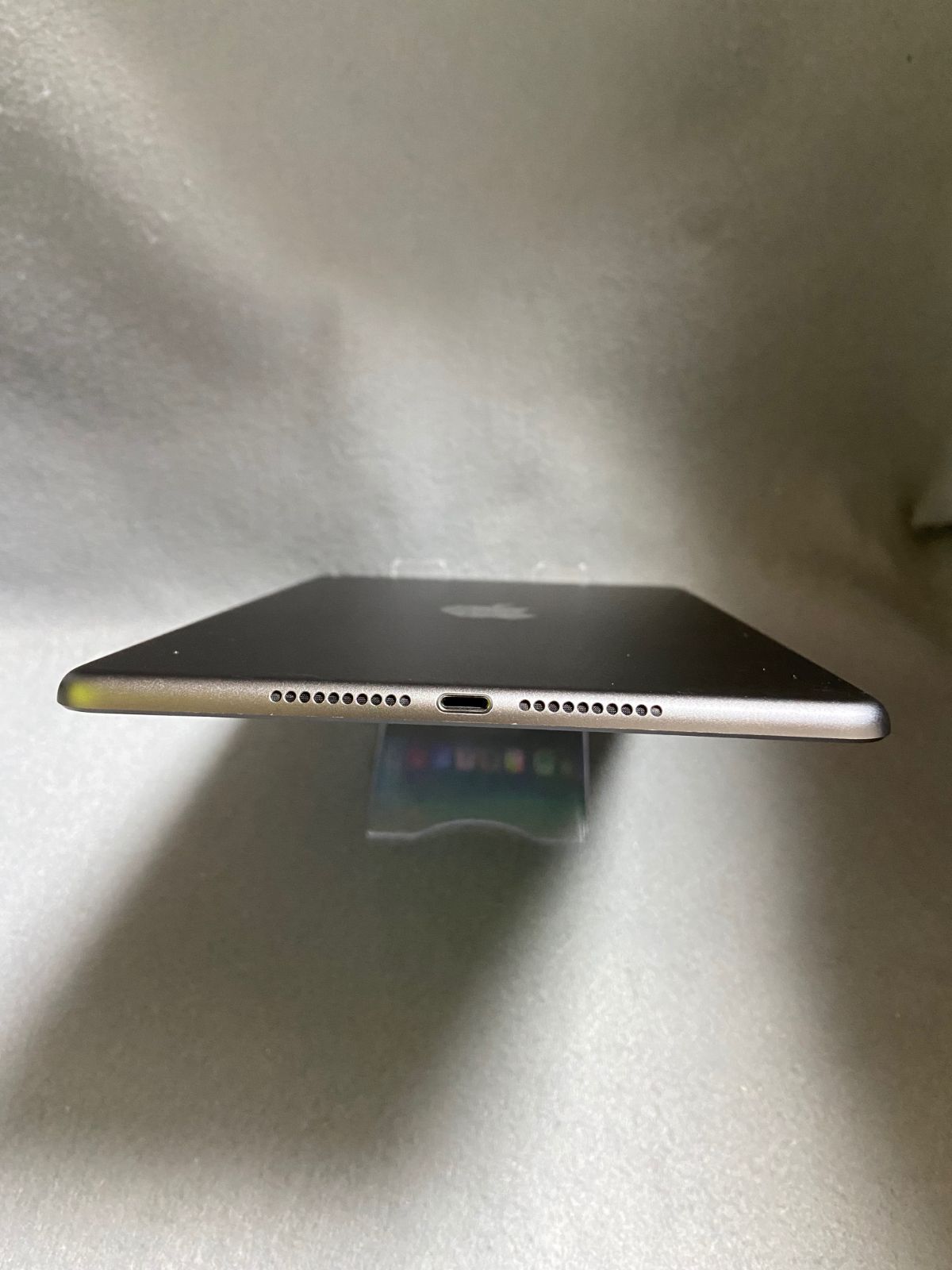 スペースグレー色