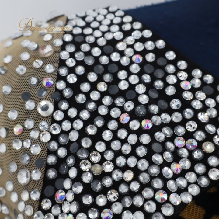 発表会 ブラック系