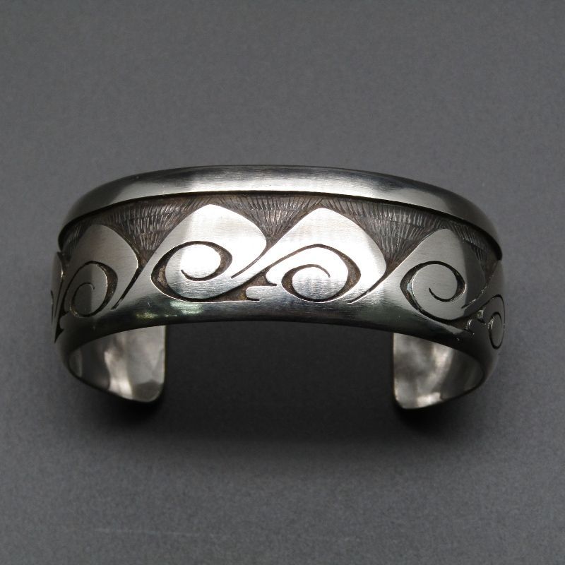 Robert Lomadapki ホピ族 バングル オーバーレイ ウォーターウェイブ ロバートロマダプキ 人間国宝 ブレスレット