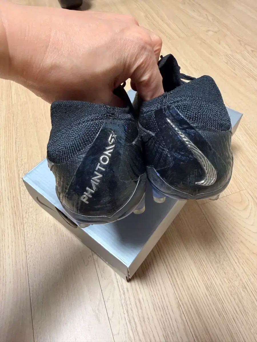 ナイキ ファントムGX エリートAG