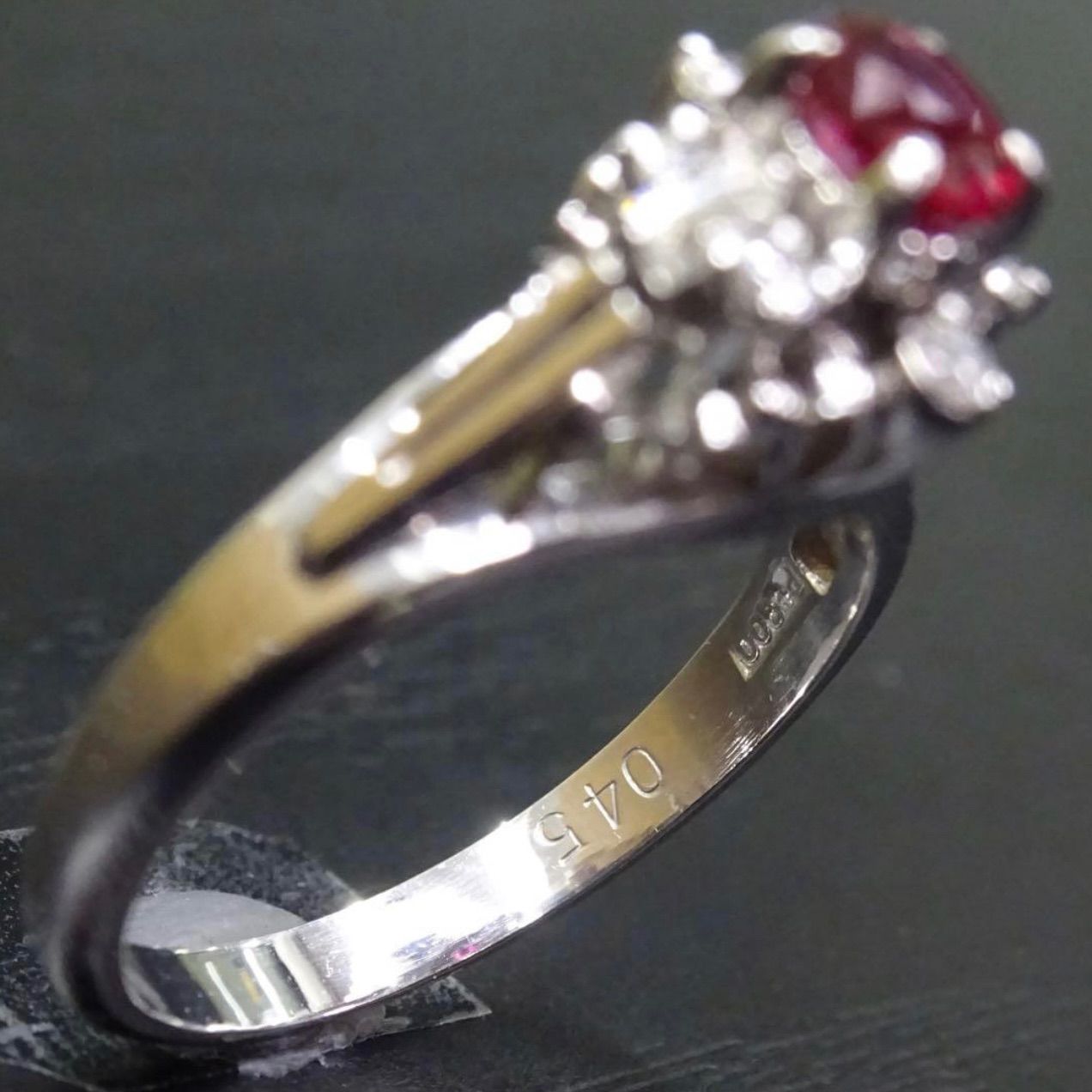 プラチナ pt900 天然ルビー0.45ct 天然ダイヤモンド0.16ct