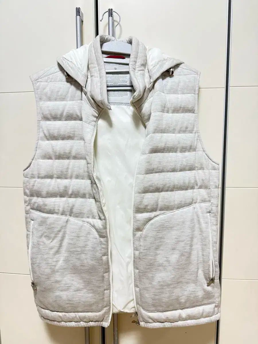 ブルネロクチネリ メンズ フード ダウン ベスト チョッキ チョン ウィソン ダウン