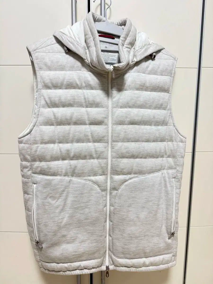 ブルネロクチネリ メンズ フード ダウン ベスト チョッキ チョン ウィソン ダウン