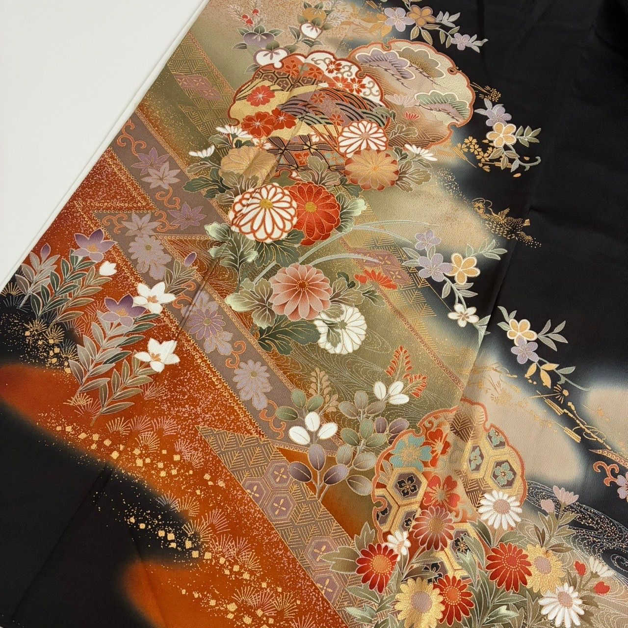 黒留袖 作家物 豪華金彩 友禅 雪輪 花唐草 流水 五つ紋 比翼 正絹 着物