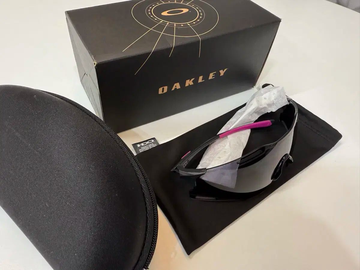 オークリー サイバーゼロ サングラス ブラック