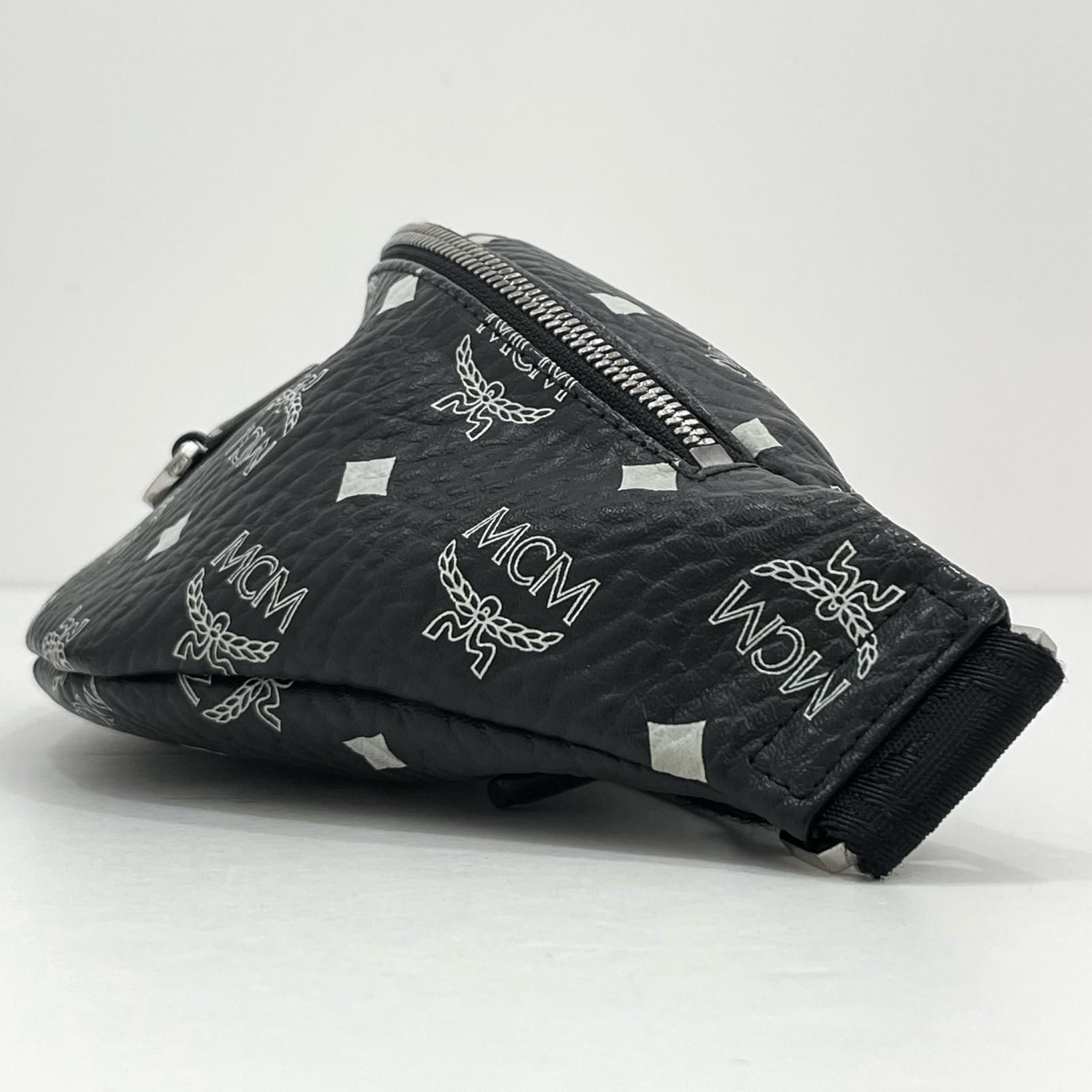 MCM エム シー エム ヴィセトス ボディバッグ ウエストバッグ ウエストポーチ ブラック×ホワイト 尾張小牧店