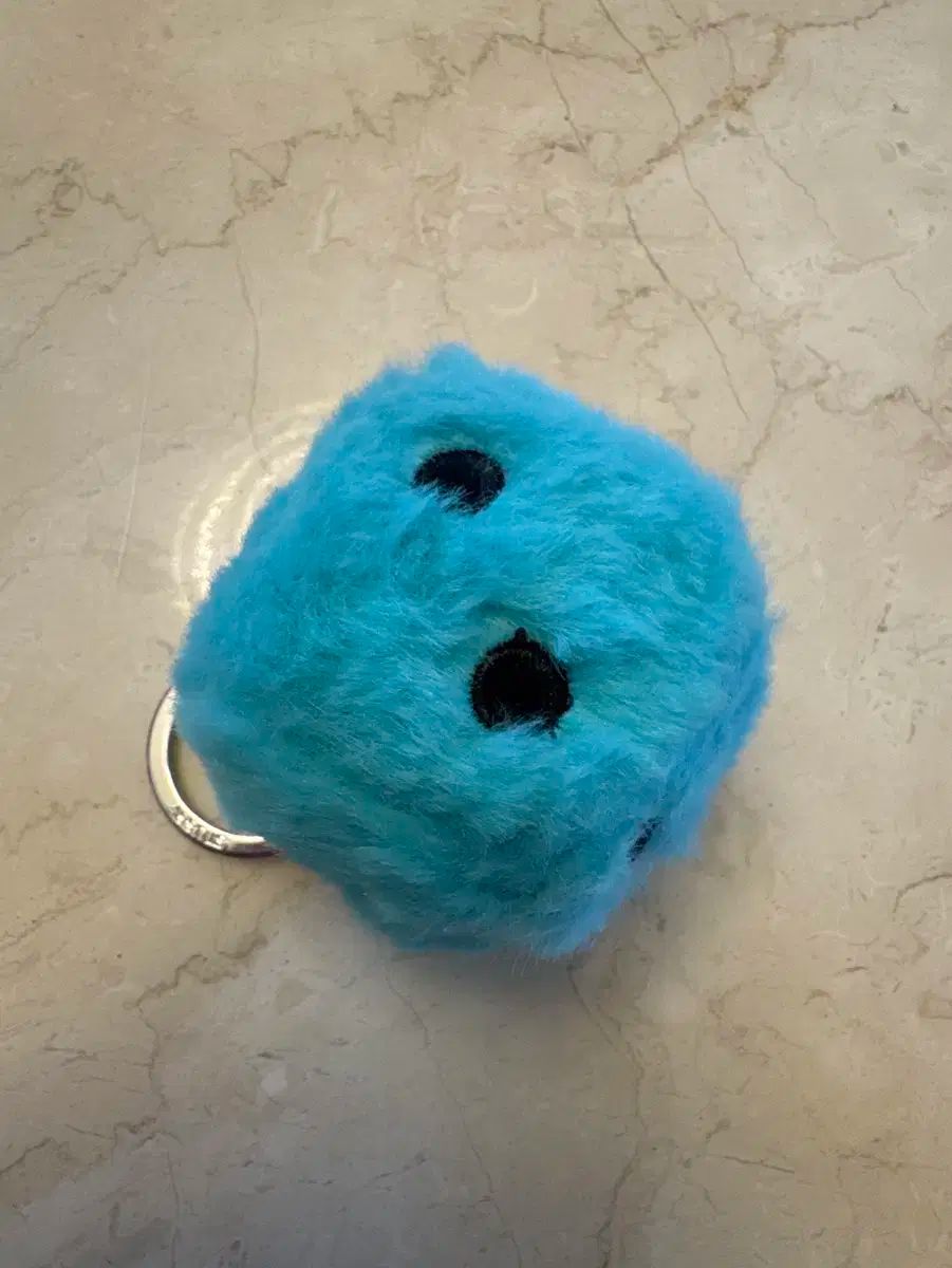 DICE キーチェーン