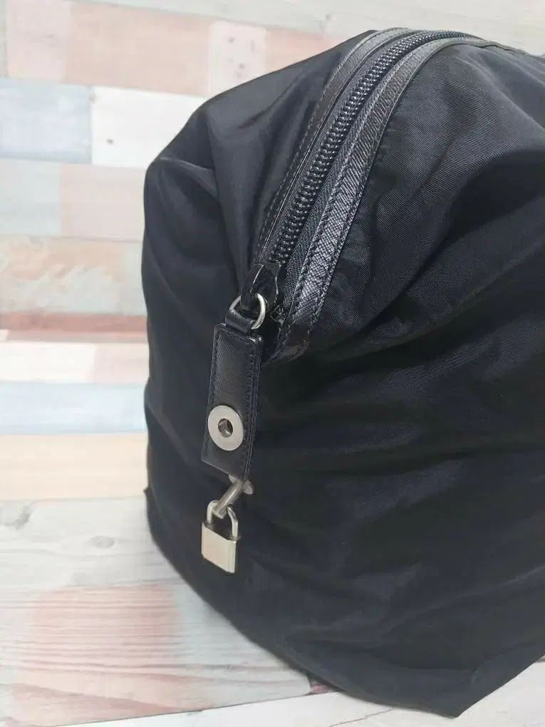 ボストンバッグ