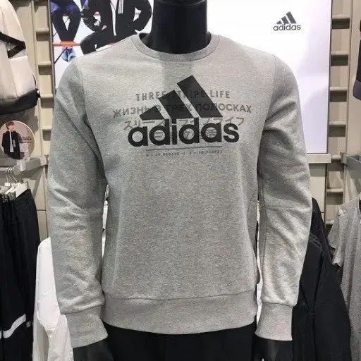 アディダス グラフィック ラウンド