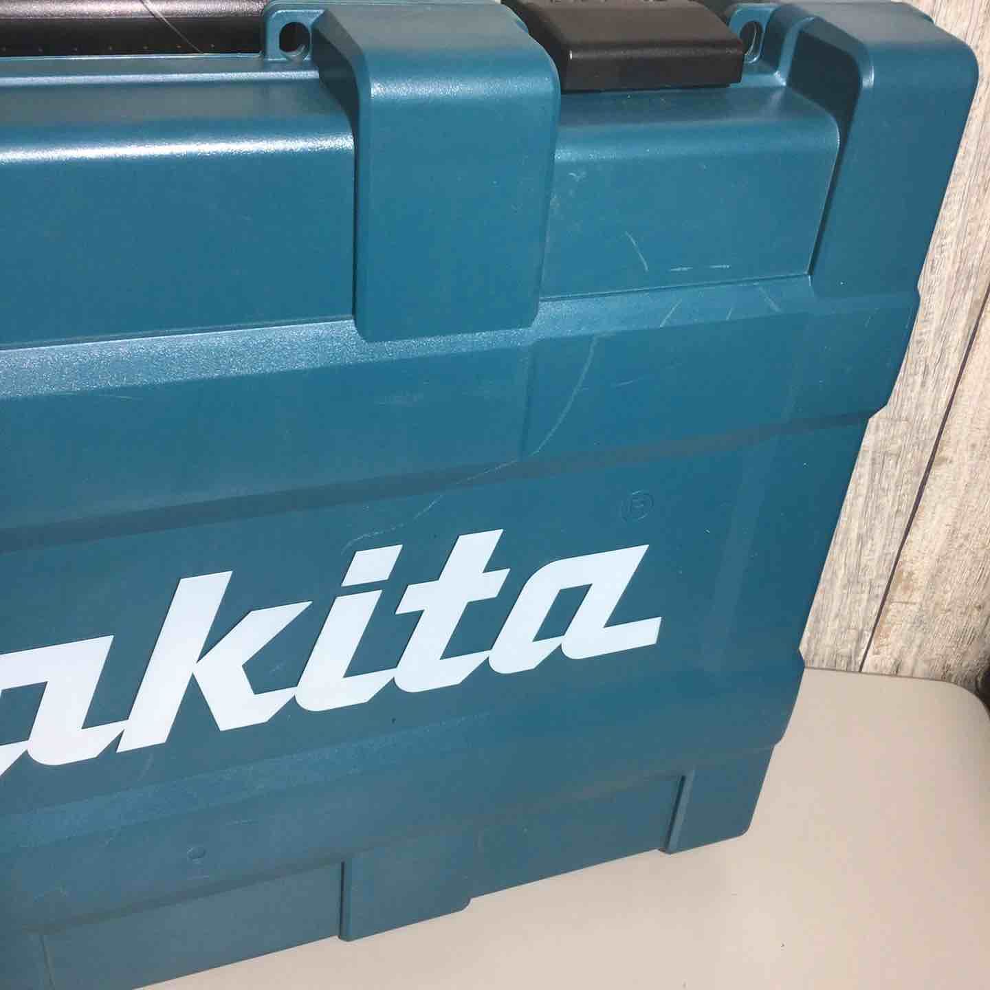 マキタ makita