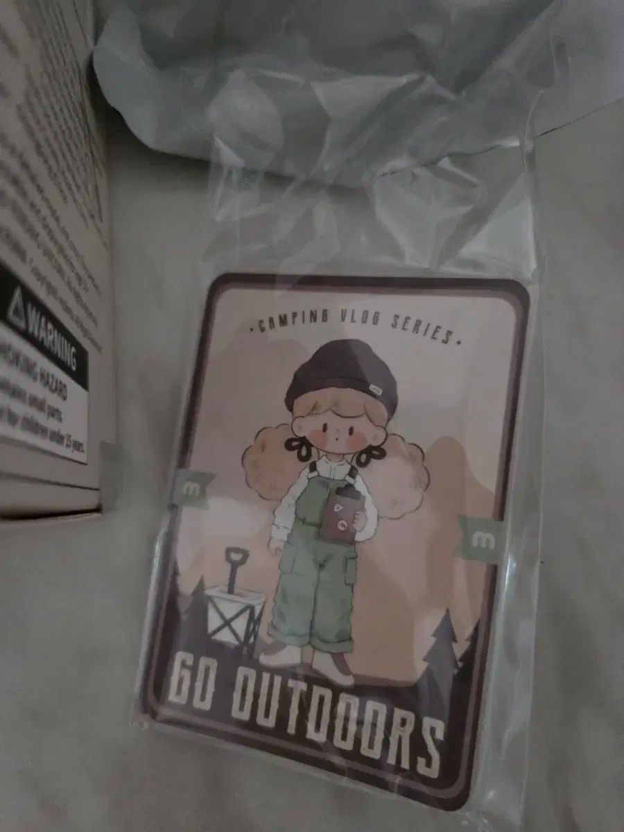 FINDING UNICORN ローグ LYNN キャンピング Vログ GoOutdoor 出品