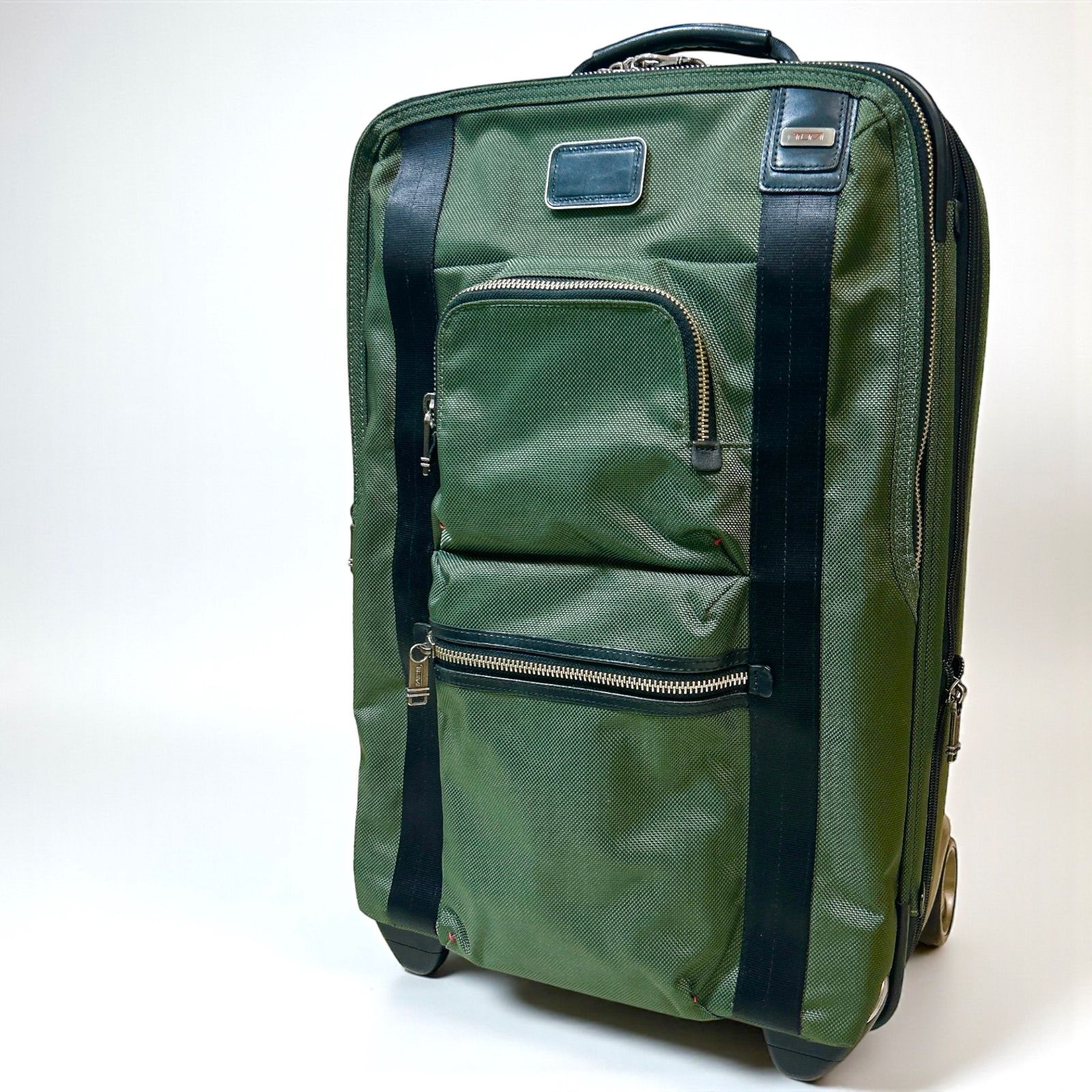 TUMI トゥミ アルファブラボー キャリーバッグ スーツケース ビジネスバッグ 旅行 出張 トラベル 2輪