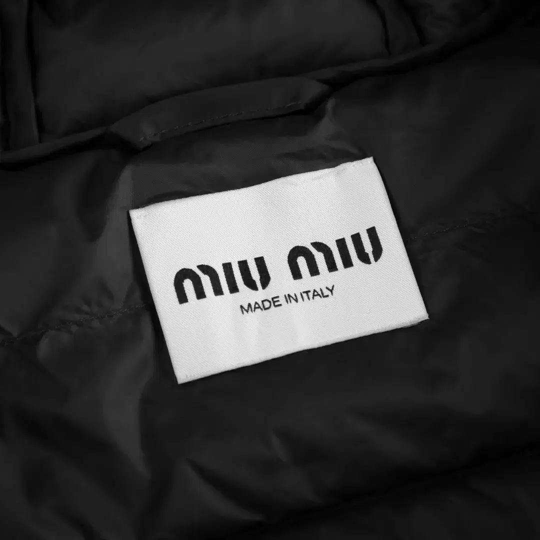 ミュウミュウ ユニセックス