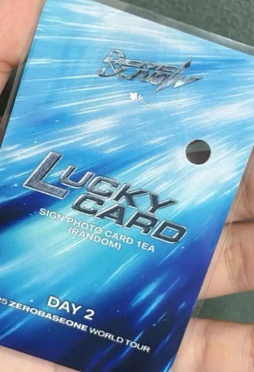 ソン ハンビン SUNG HANBIN コンサート 2日目 トレカ サイン ラッキーキッド サイン入りチェキ サイン入りポラロイド サイン入りトレカ