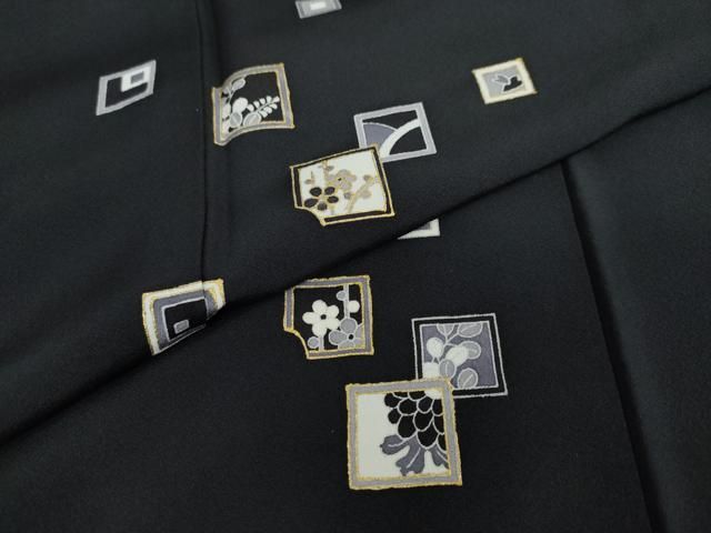 箔散らし草花文