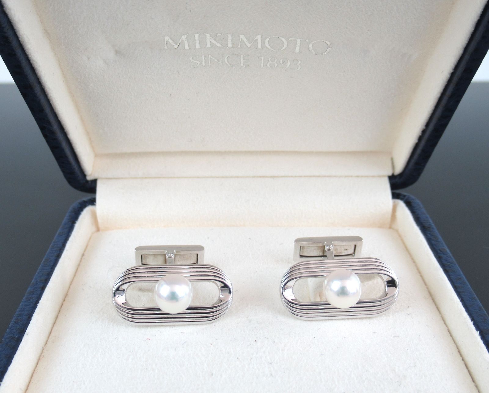 MIKIMOTO ミキモト カフス アコヤ真珠 7mm K18 ホワイトゴールド カフスボタン カフリンクス カウス パール 保存 き rk9362