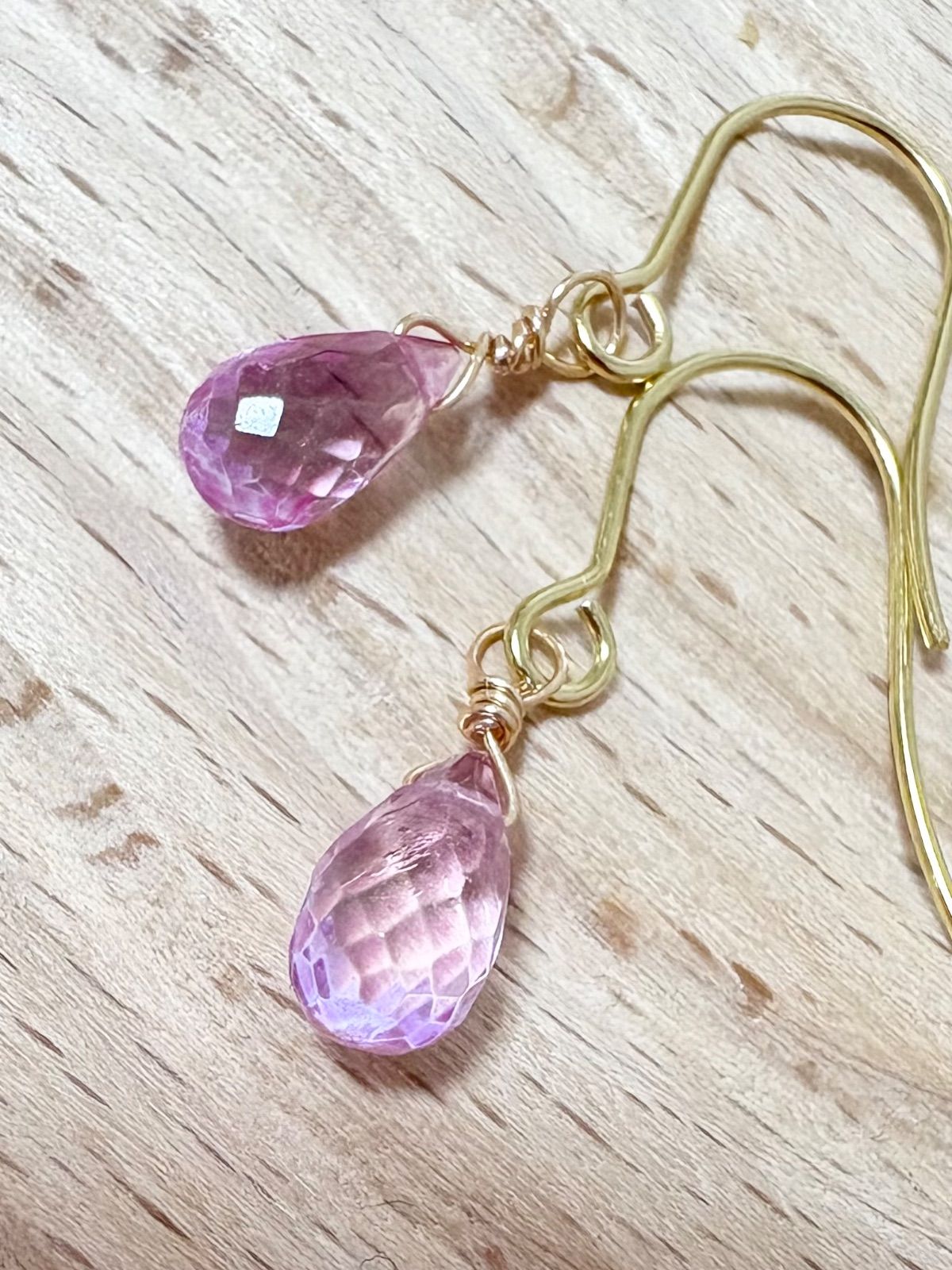 ピンクトパーズ ドロップピアス（ブラジル産・宝石質AAA−） - メルカリ