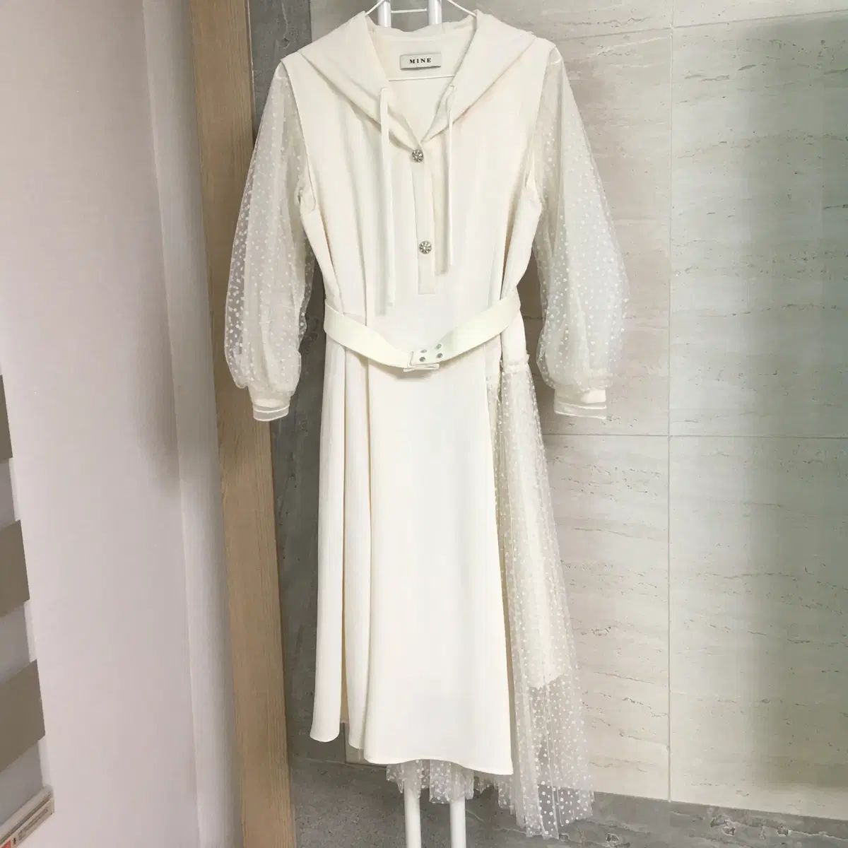 MINEマイン フード プリーツ ロング ONE PIECE 44