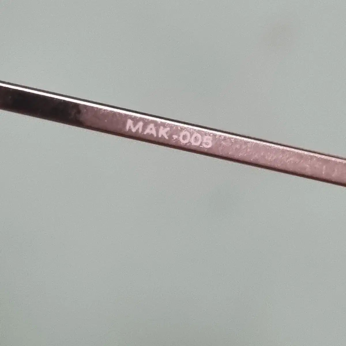 メガネフレーム