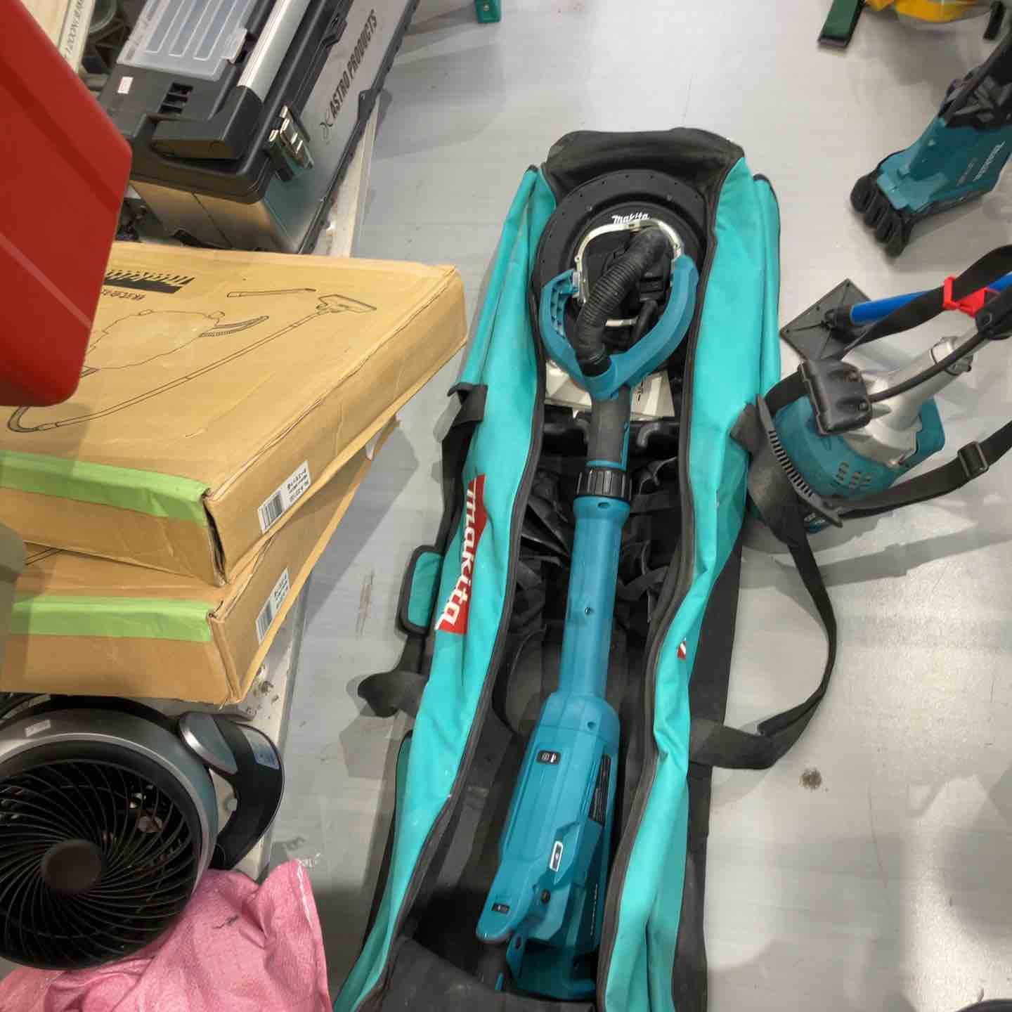 マキタ makita ドライウォールサンダ SL801DZ 戸田店