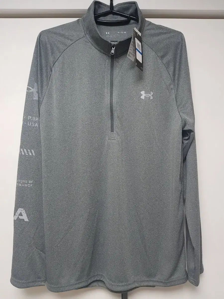 アンダーアーマー グレー ハーフジップ