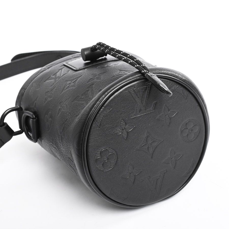 LOUIS VUITTON ルイヴィトン ショルダーバッグ チョークナノ M44628 WWW_KARIMZIABAT_FR
