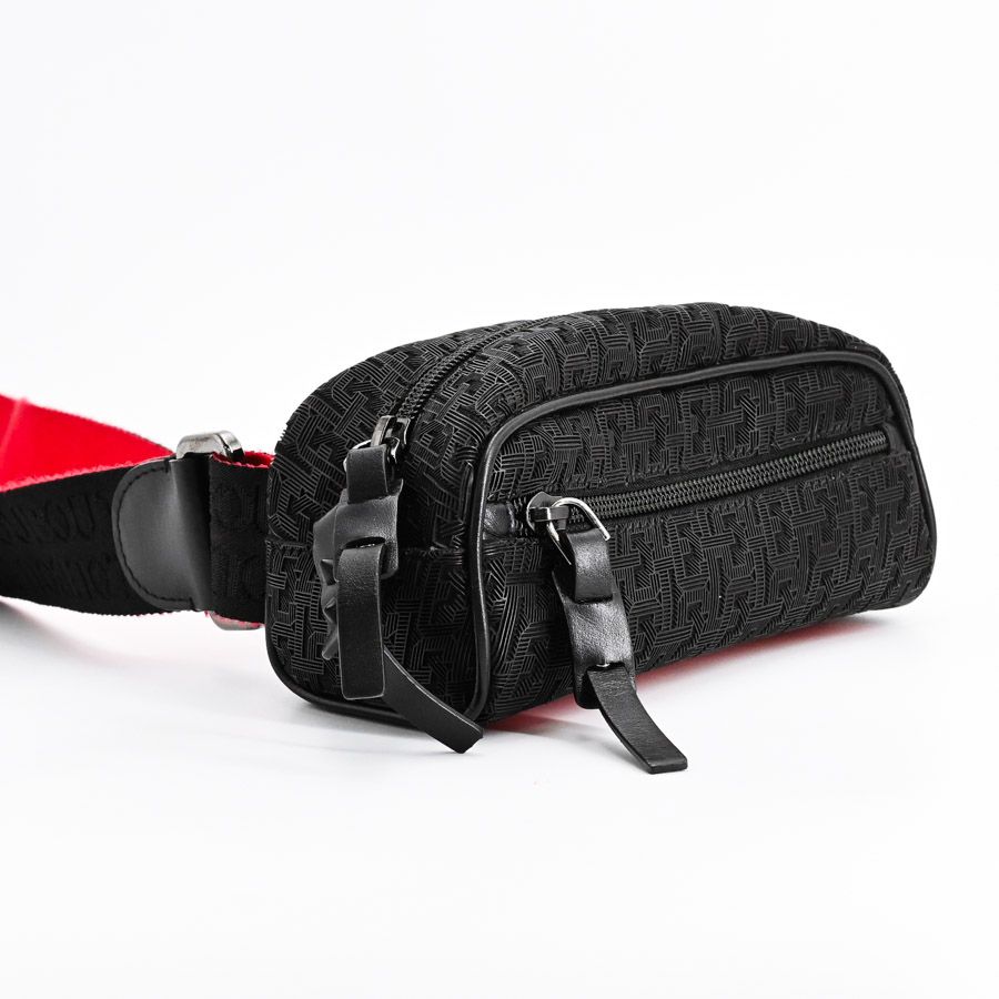 Christian Louboutin クリスチャンルブタン ボディバッグ ブラスタークロスボディバッグ 1215213