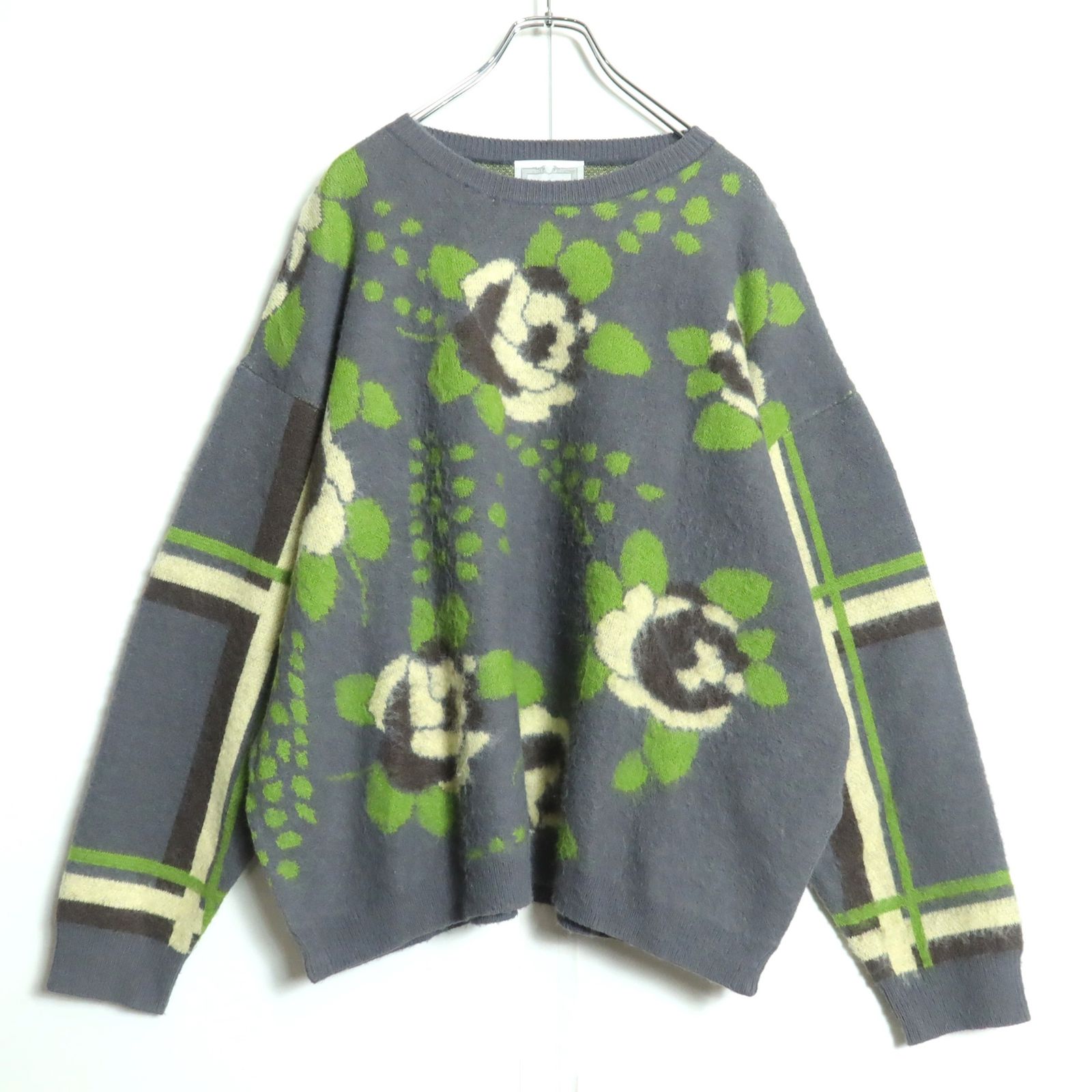 【美品】ビアズリー★長袖ニット セーター サイズF グレー系 お花&格子柄♪z16081 美品】ビアズリー☆長袖ニット セーター サイズF グレー系 お花&格子柄
