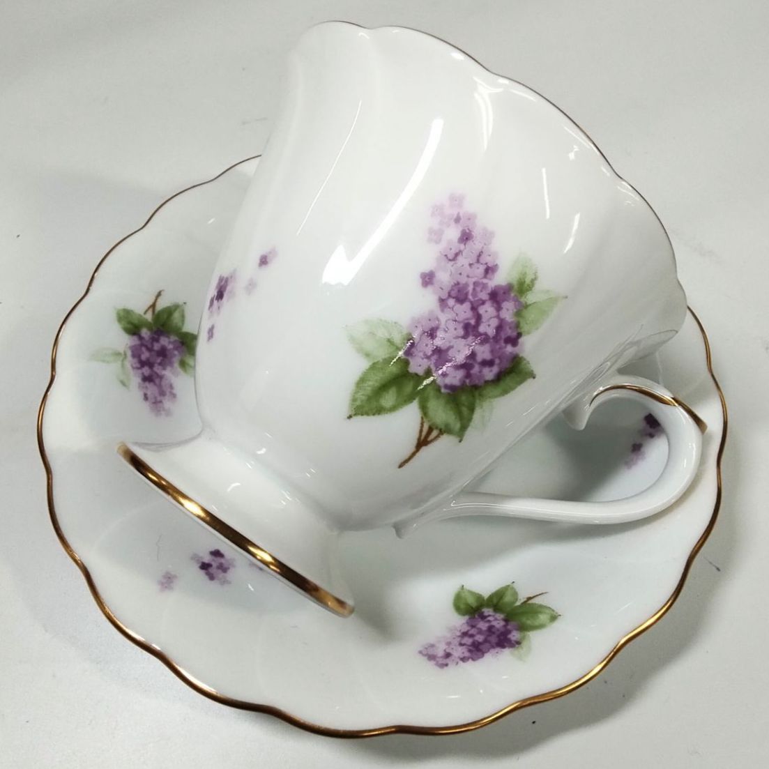 カップ-ソーサー