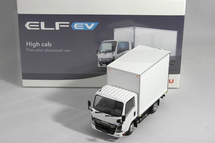 いすゞ特注 1 43 いすゞ エルフ EV 標準キャブ ISUZU ELF high cab Flat Color Aluminum van
