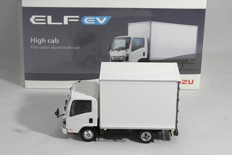 いすゞ特注 1 43 いすゞ エルフ EV 標準キャブ ISUZU ELF high cab Flat Color Aluminum van
