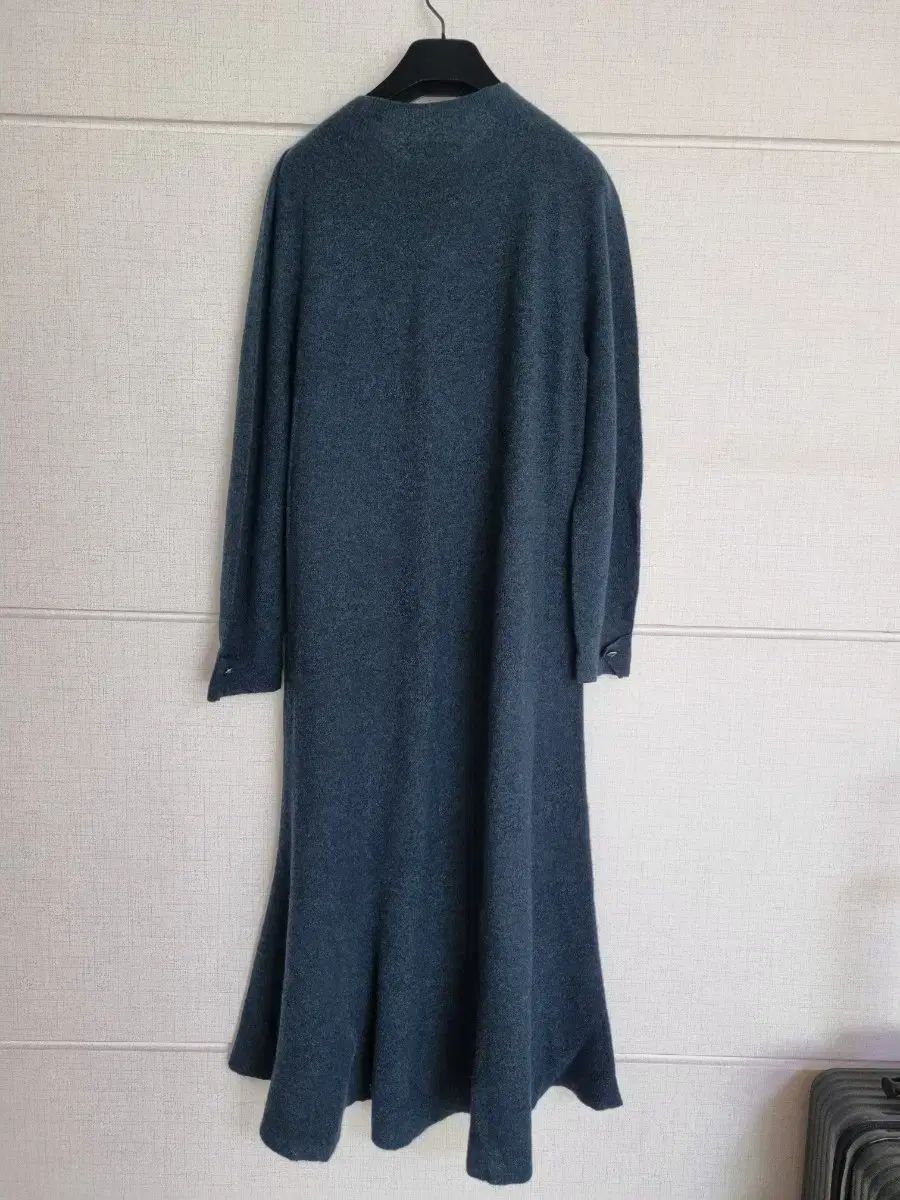 ハンサム Latt by t カシミア ONE PIECE F