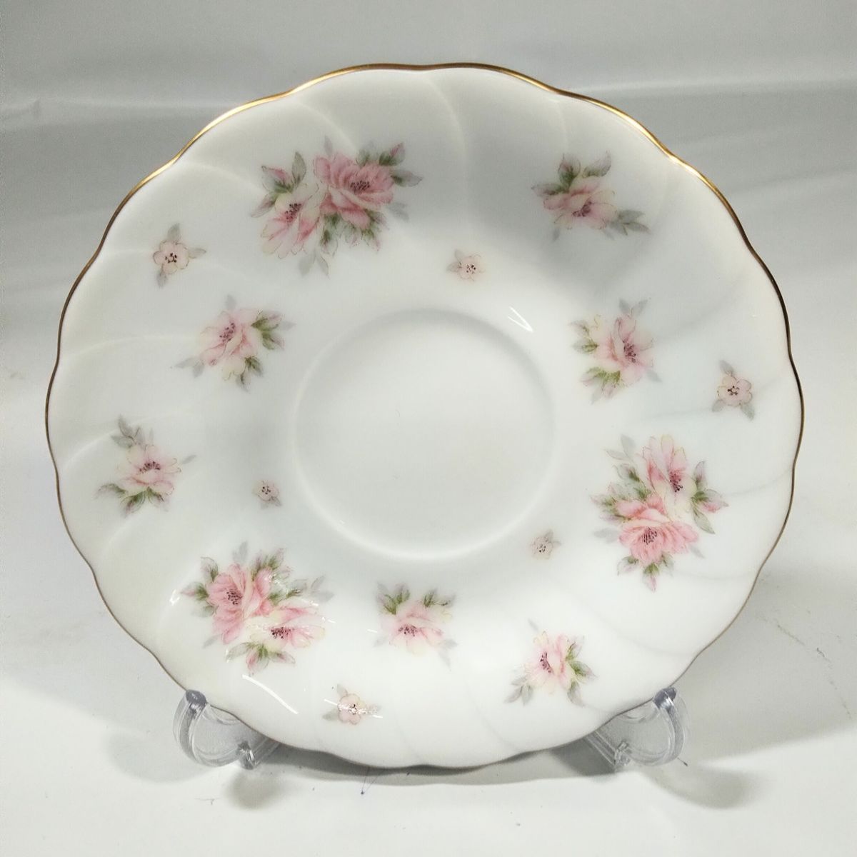 大倉陶園 ライラック カップ ソーサー 2客セット 金彩 花柄 紫 ピンク NO 01026