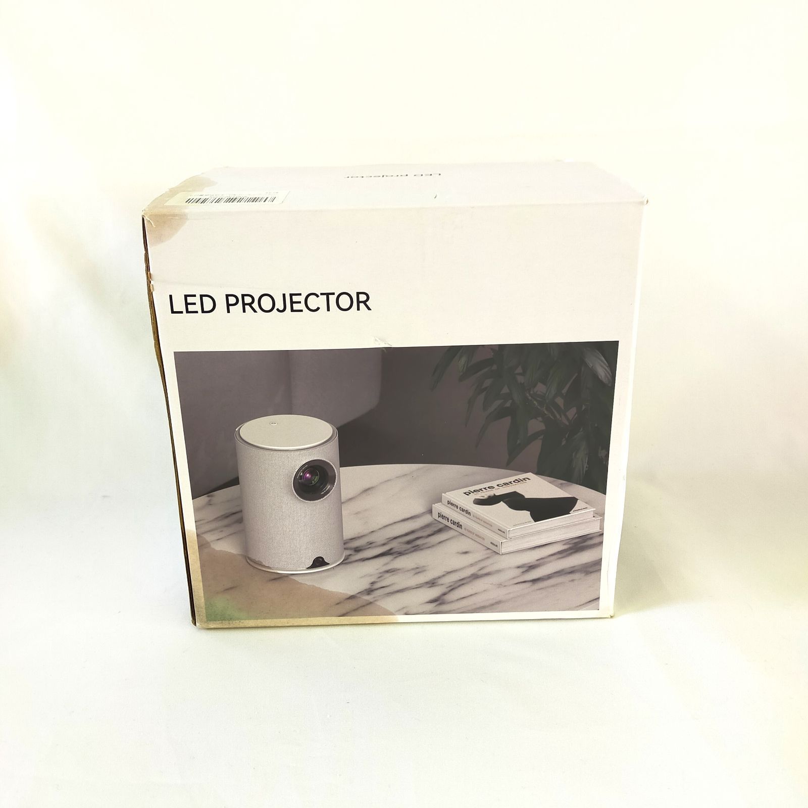 Sawcnreo 小型プロジェクター