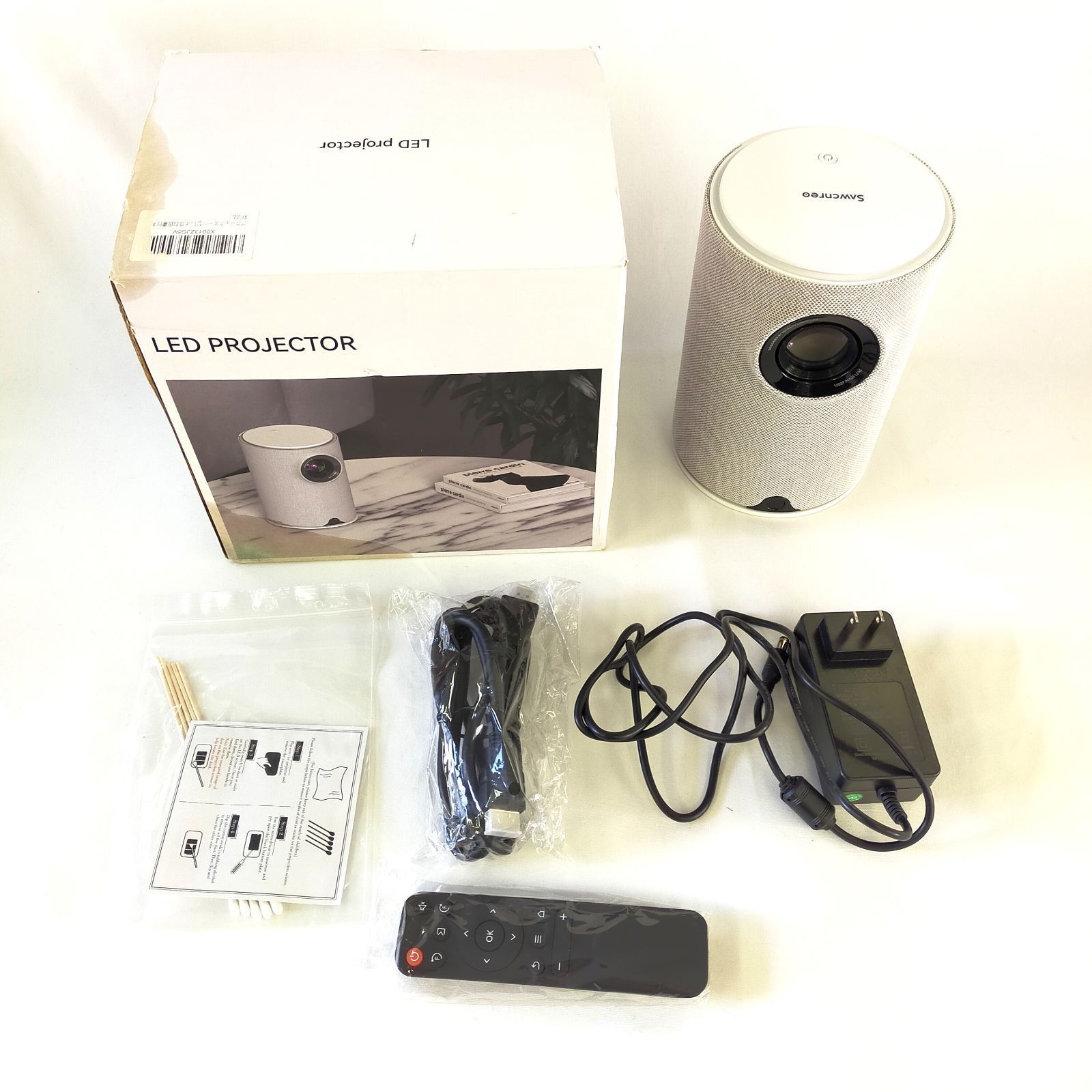 Sawcnreo 小型プロジェクター 家庭用 WiFi Bluetooth 1080P ホームシアタープロジェクター 15000lm 日本語取扱書付き NX1 白 9900173 409