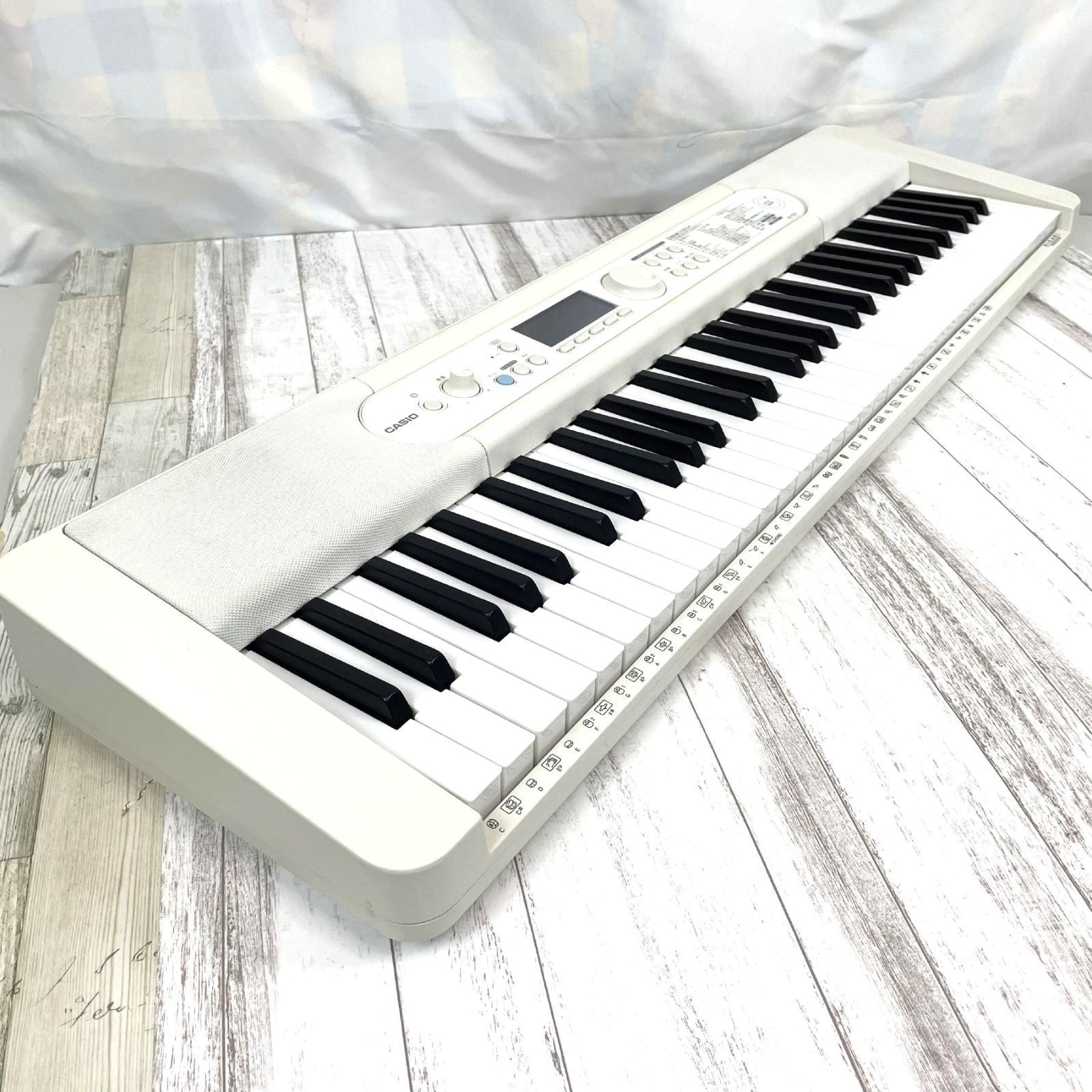 光ナビキーボード 61鍵盤