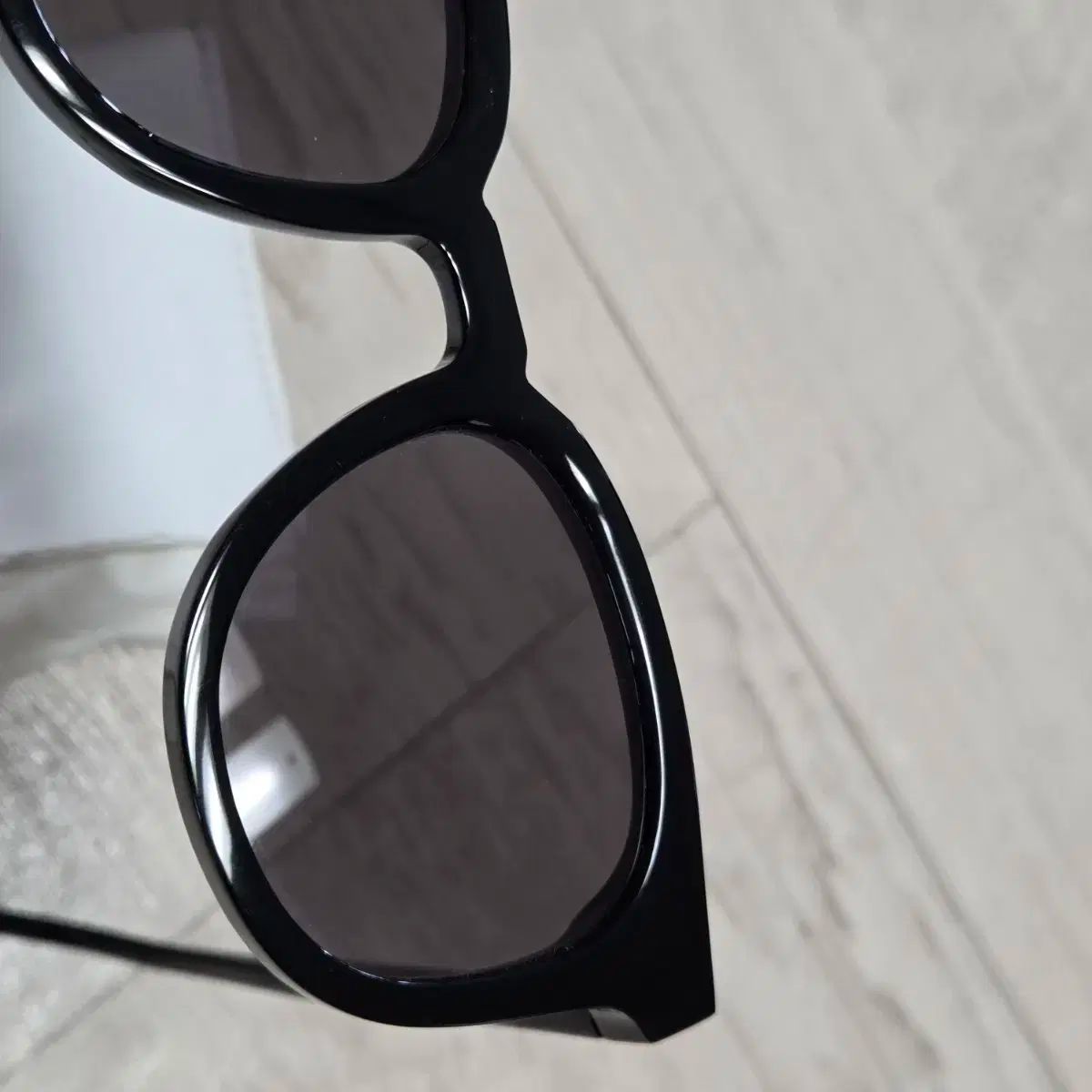 ジェントルモンスター キーウェスト01