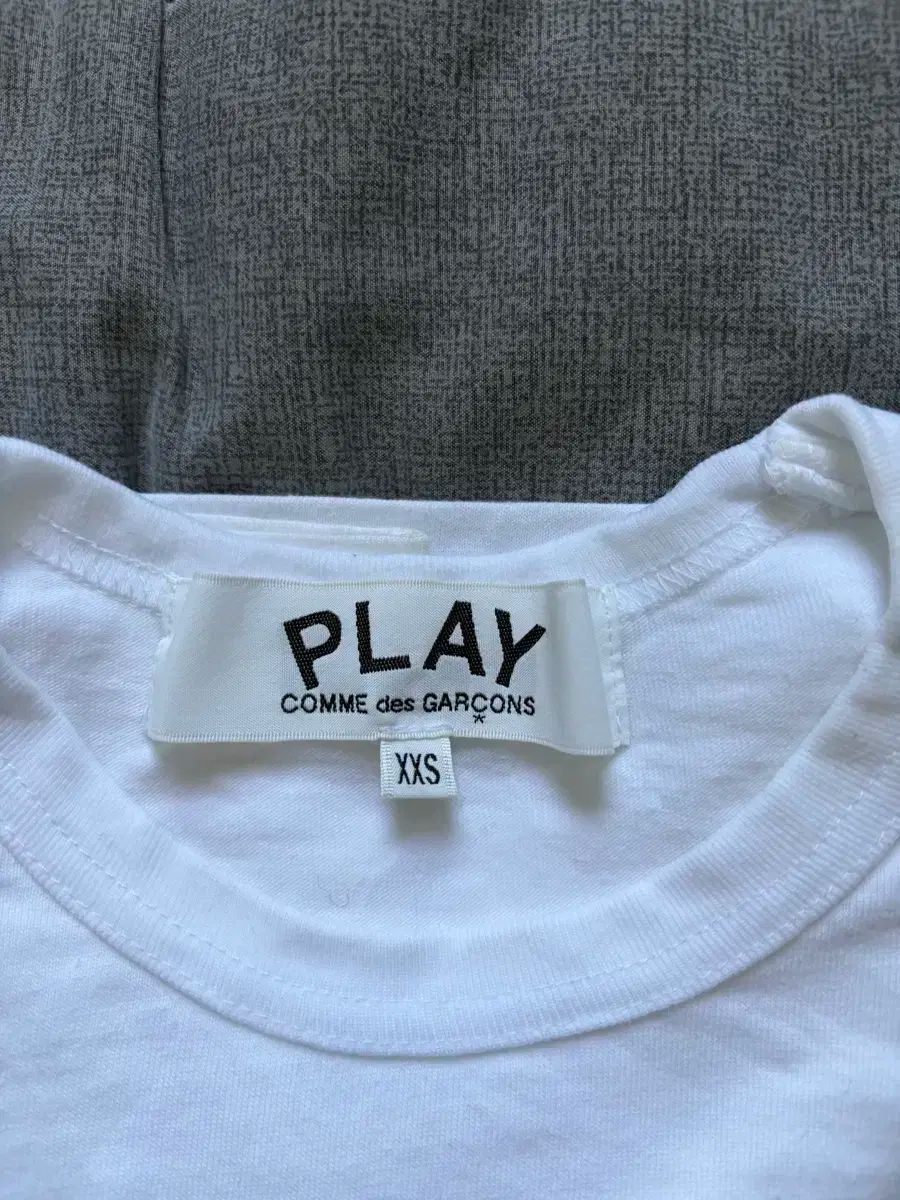 COMME des GARCONS コム デ ギャルソン 長袖スリーブレス ブラックハート xxs ユニセックス