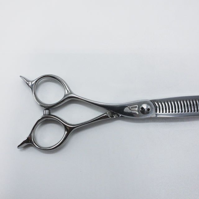  トギノンTOGINON 0210 クイーンスター5.8 メガネ シザー セニング 美容ハサミ すきばさみ 美容師 理容師 約20 左利き 5.8インチ sc 1437 セニングシザー(すきバサミ) 散髪用品