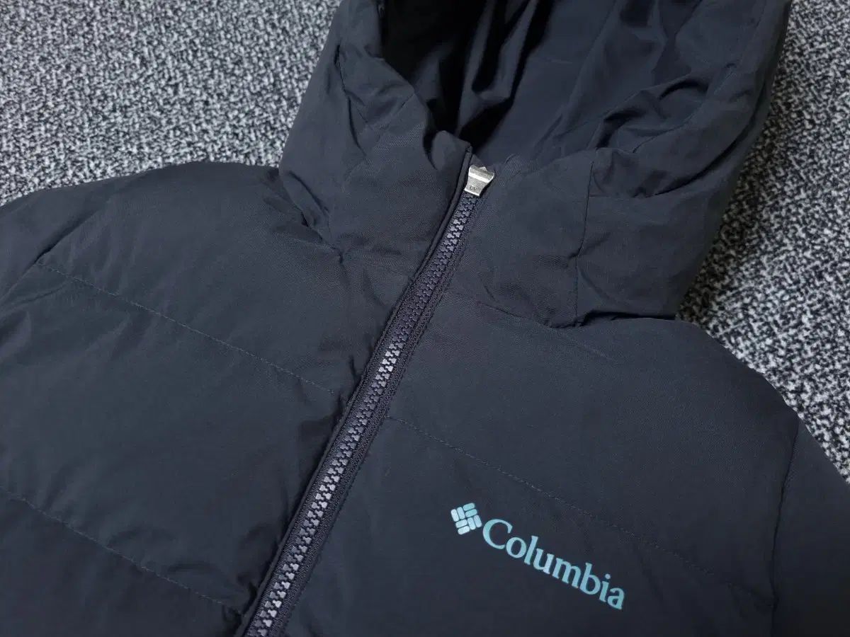 リバーシブル グースダウン