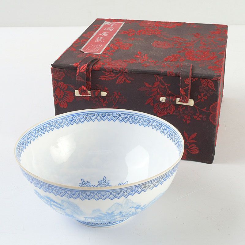 中国 景徳鎮製 薄胎青花 山水文碗 箱付 V S154 【公式通販】