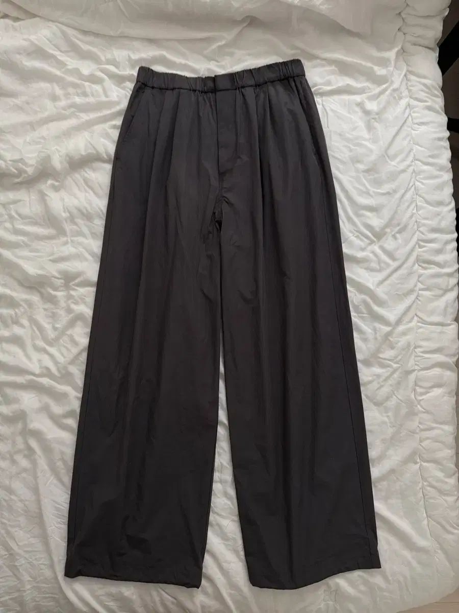 アモーメント 25 ss シャーリング パンツ チャコール L size