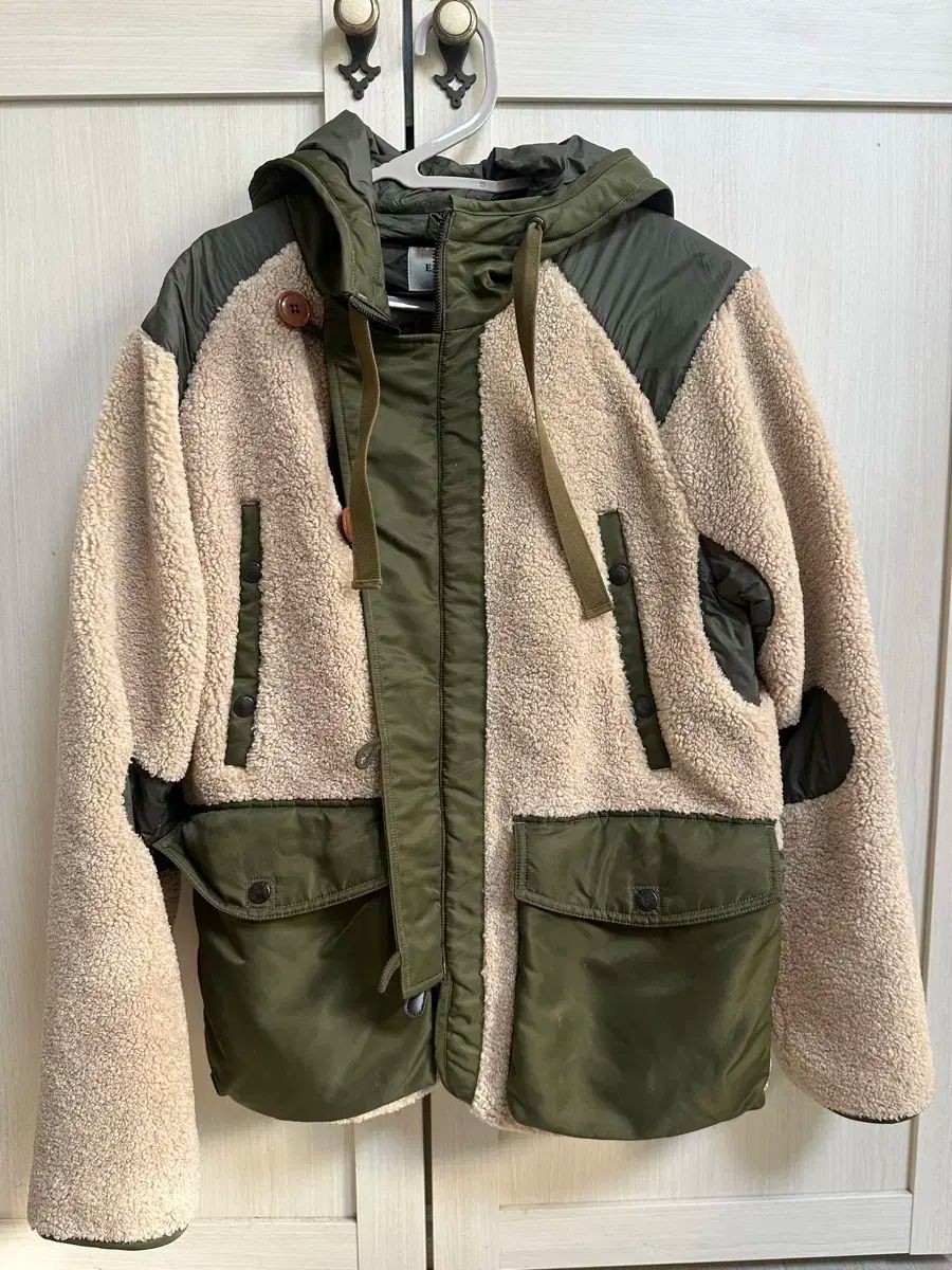 イーストローグ フリース スモール