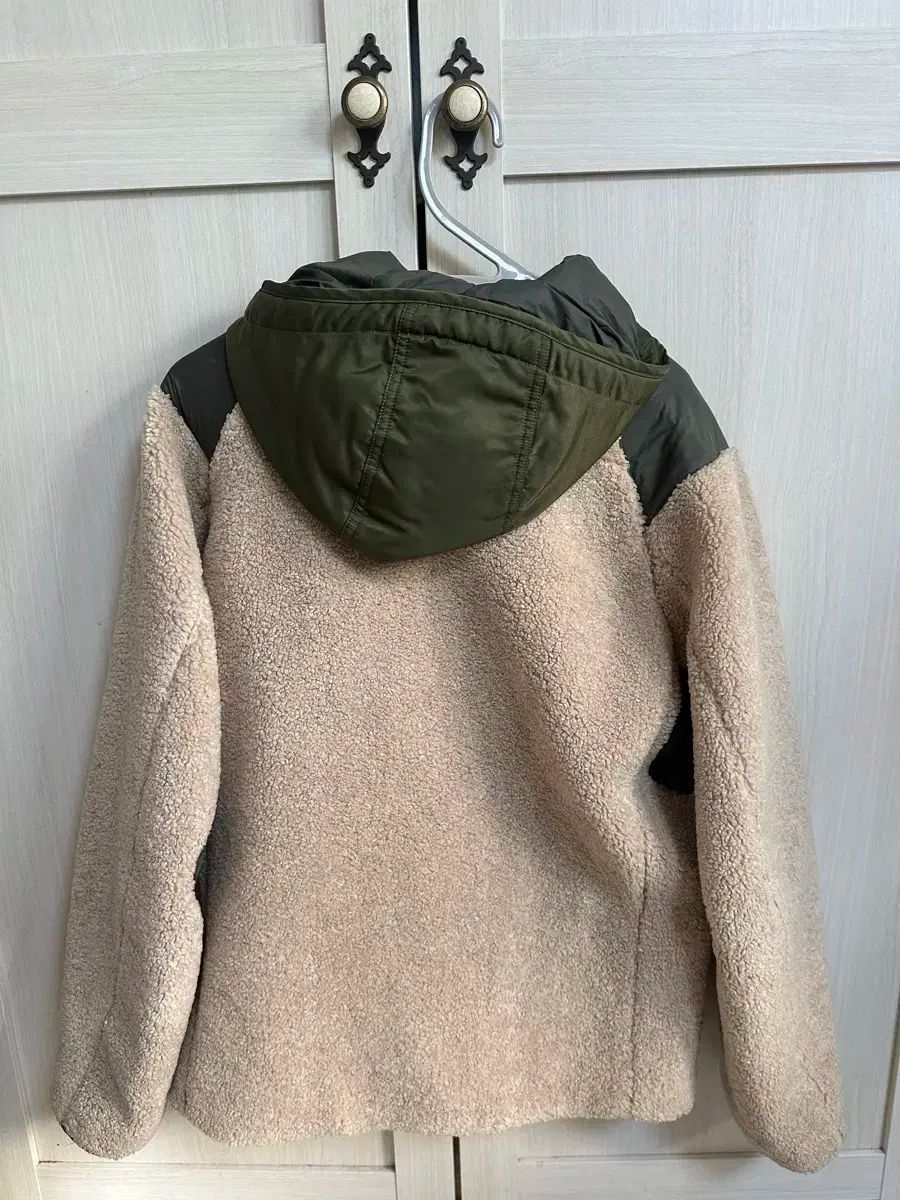 イーストローグ フリース スモール