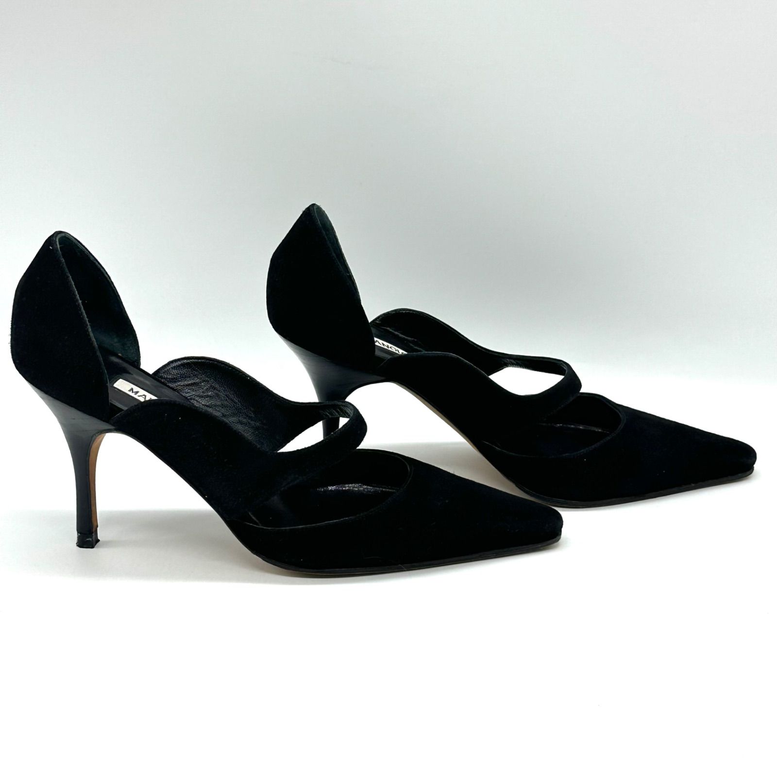 ポインテッドトゥ スエード