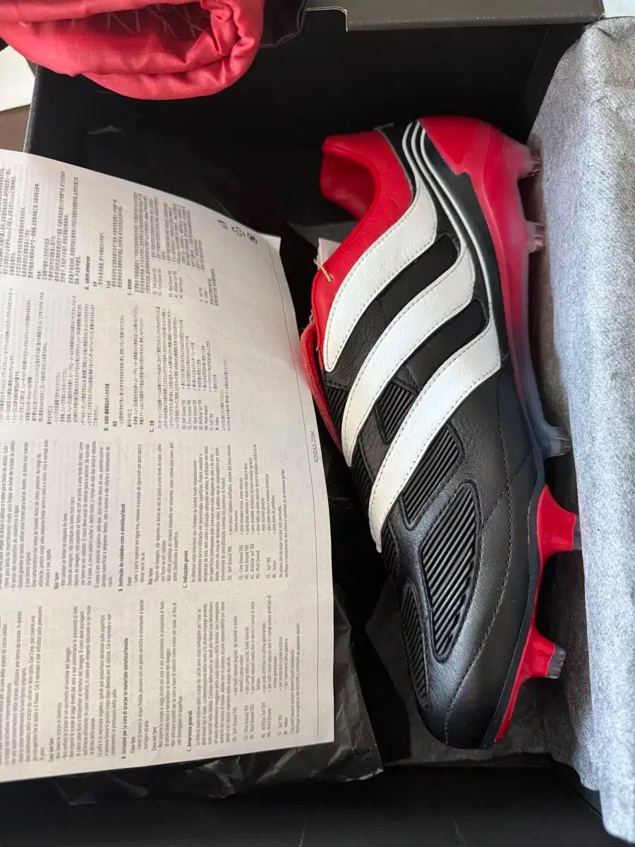 プレデター Free! プレシジョン 295