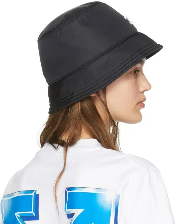 ダウン バケットハット