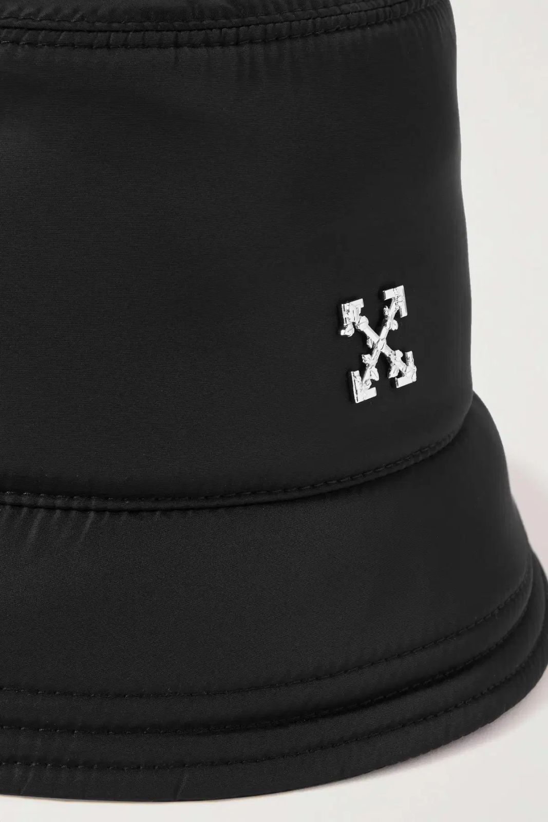 バケットハット