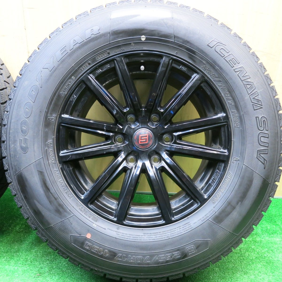 バリ溝 22年 9 5分 スタッドレス 265 70 R 17 グッドイヤー アイスナビ SUV SEIN ザイン 17インチ PCD 139 7 6 H ス